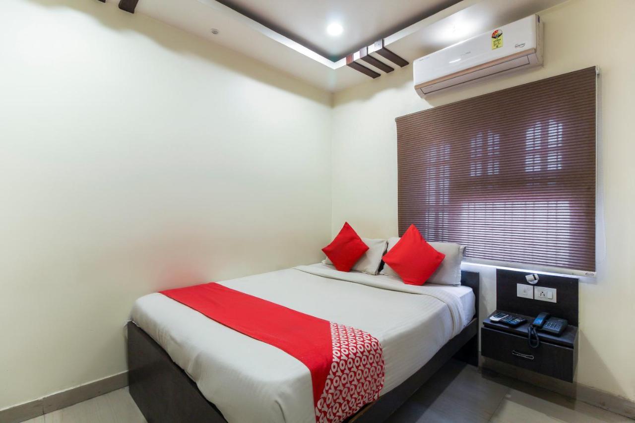 Hotel O Sri Harsha Residency Near Jntu Metro Haidarábád Kültér fotó