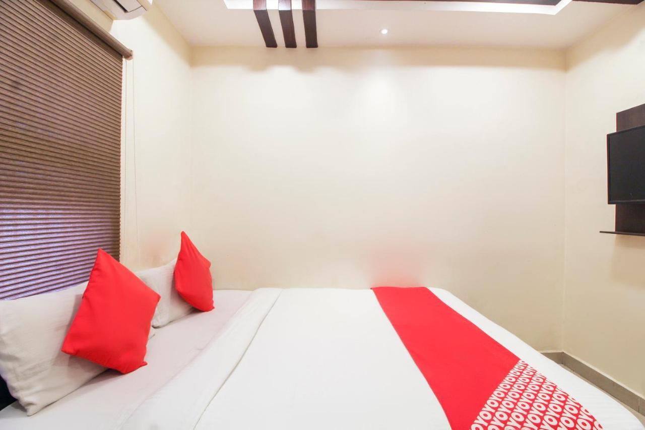Hotel O Sri Harsha Residency Near Jntu Metro Haidarábád Kültér fotó