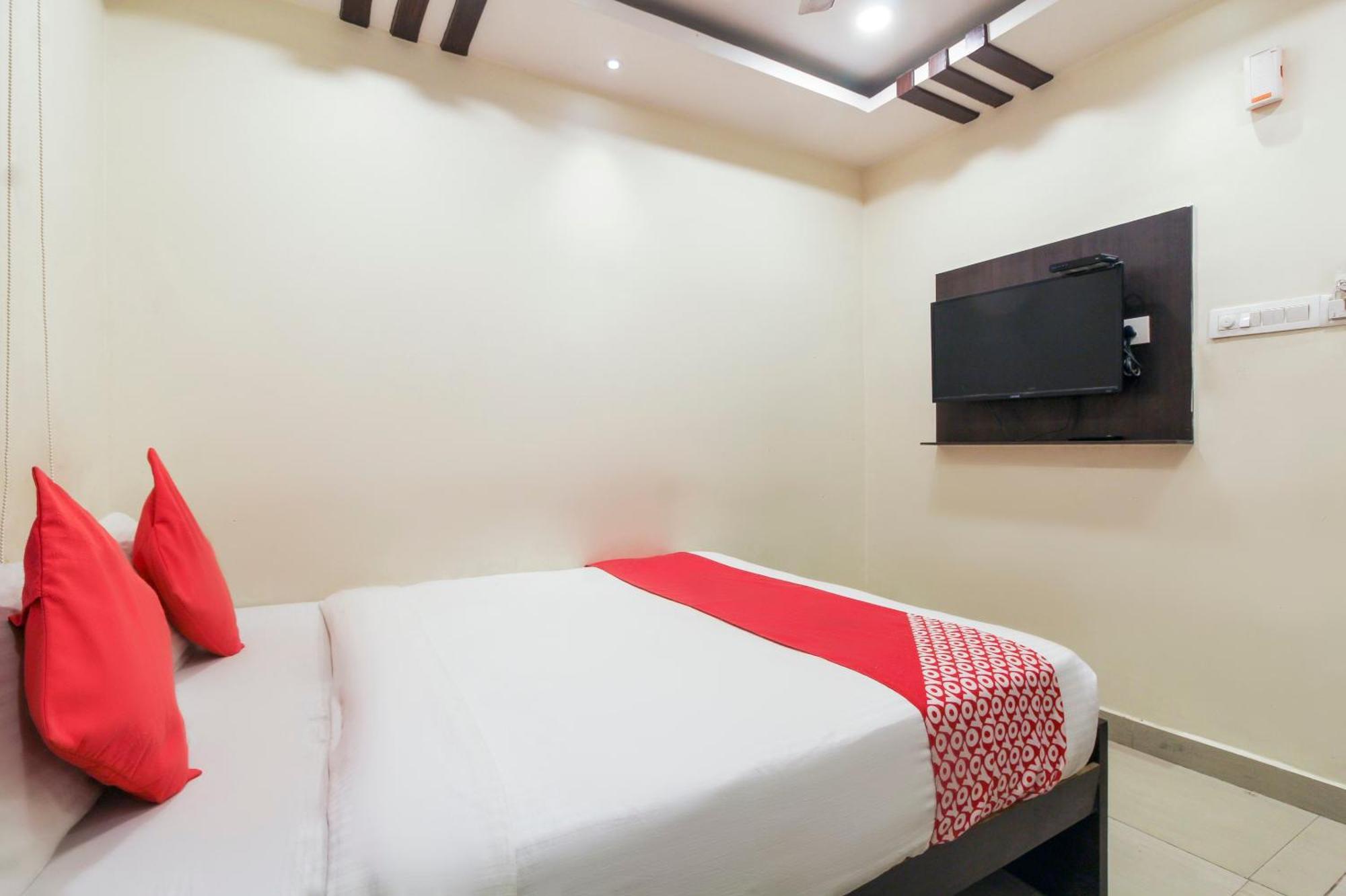 Hotel O Sri Harsha Residency Near Jntu Metro Haidarábád Kültér fotó