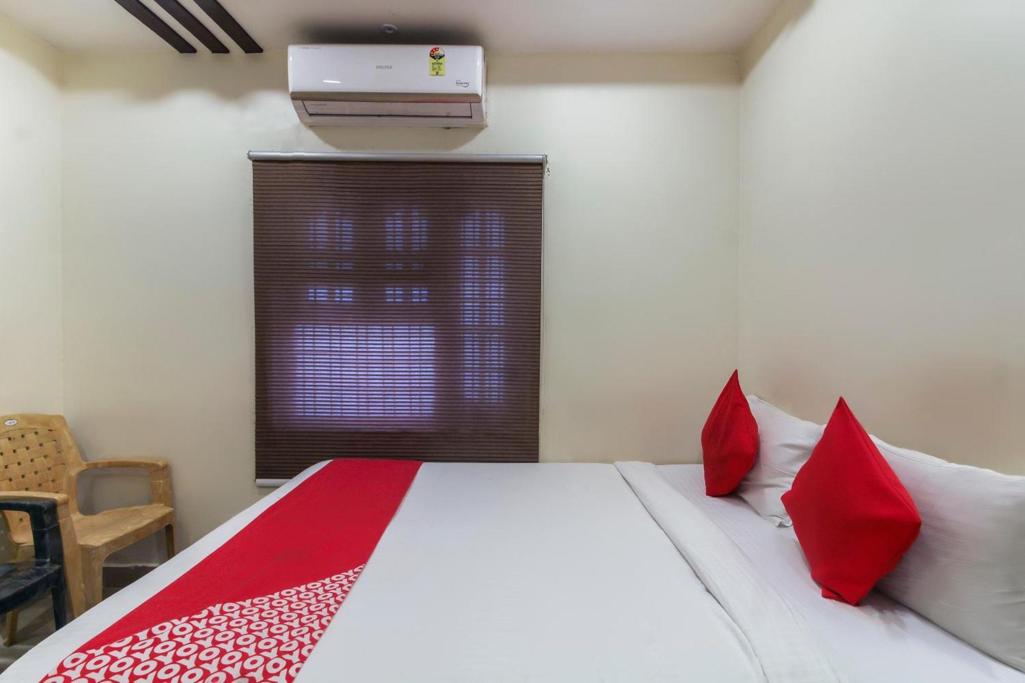 Hotel O Sri Harsha Residency Near Jntu Metro Haidarábád Kültér fotó