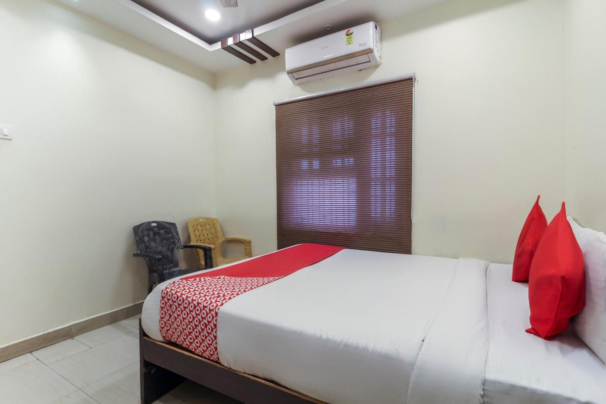 Hotel O Sri Harsha Residency Near Jntu Metro Haidarábád Kültér fotó