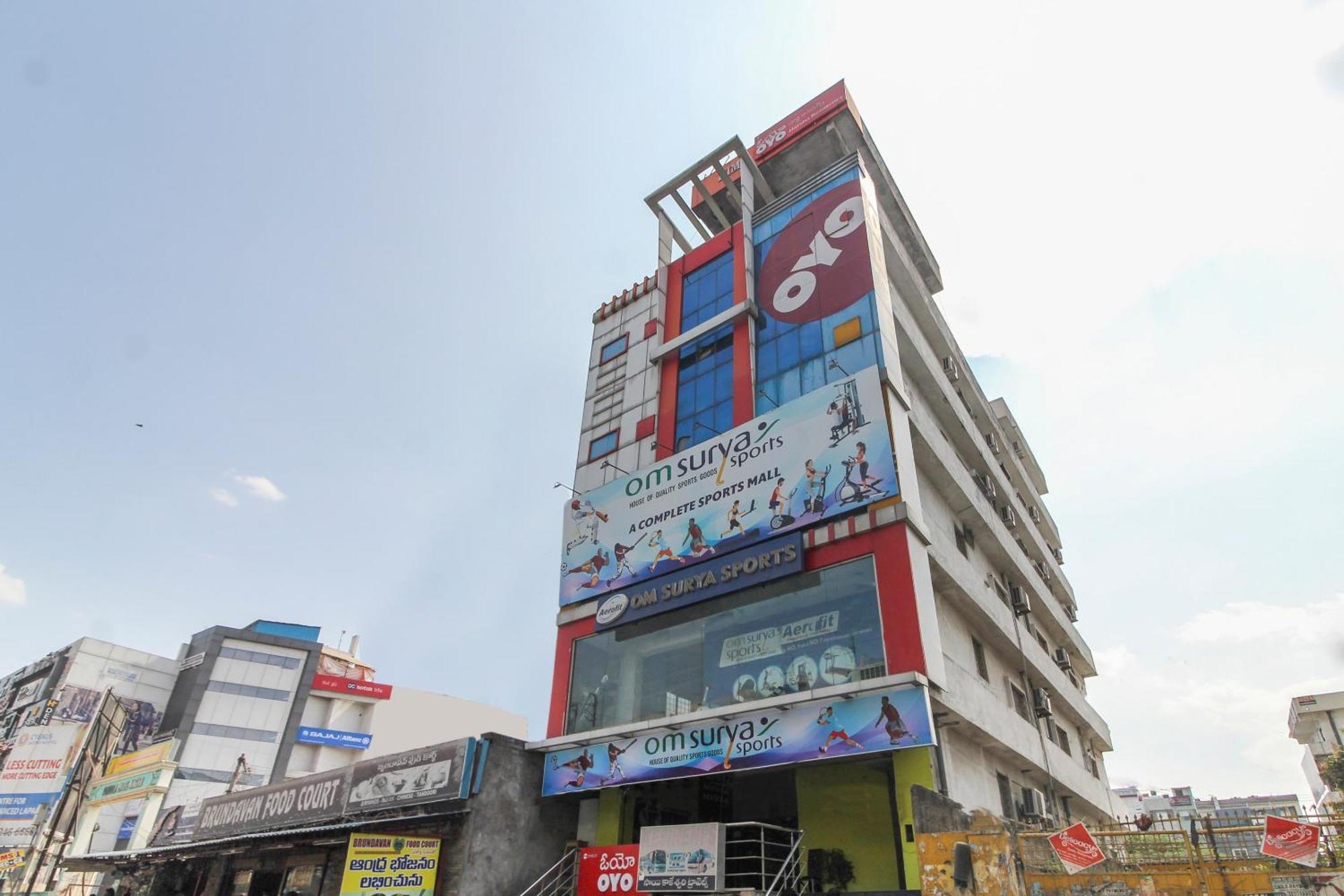 Hotel O Sri Harsha Residency Near Jntu Metro Haidarábád Kültér fotó